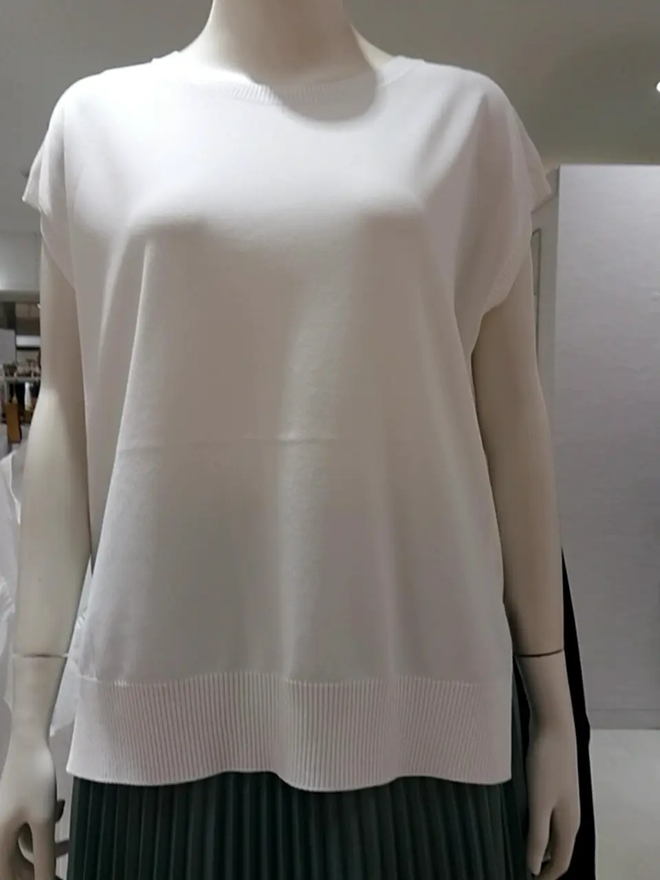 組曲 L 平良 コーディネート画像