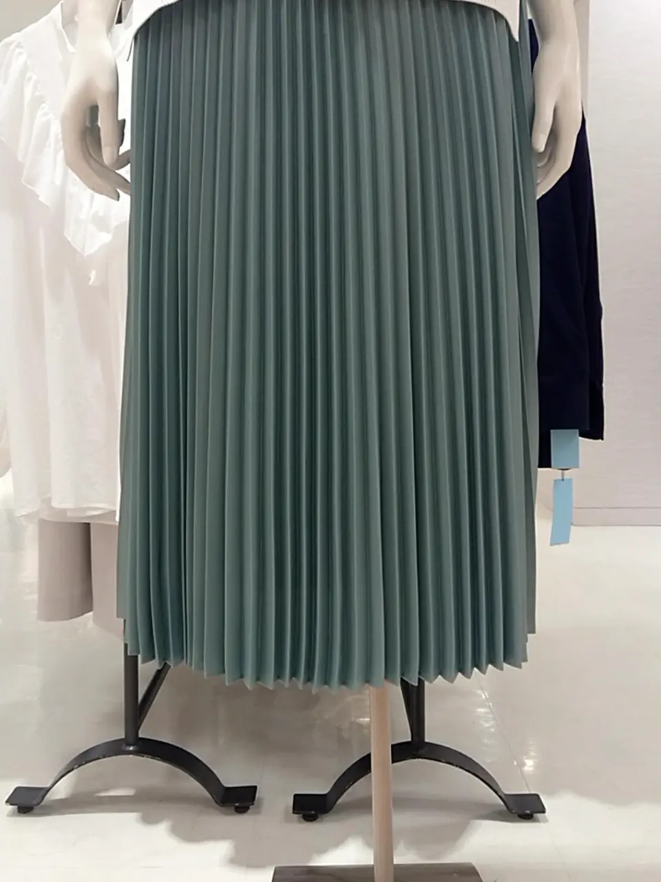 組曲 L 平良 コーディネート画像