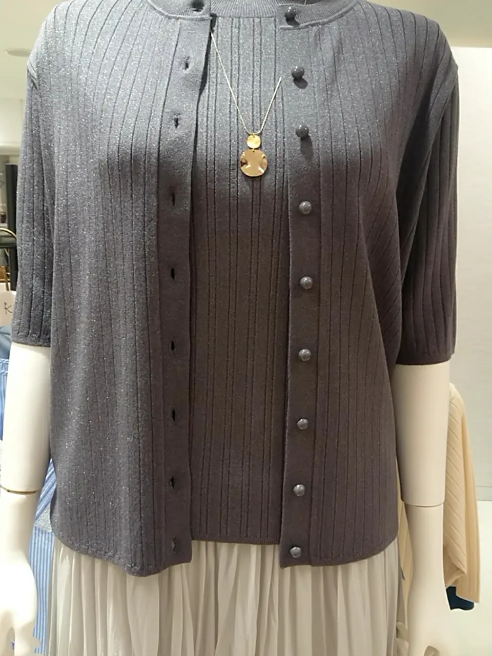 組曲 L 平良 コーディネート画像