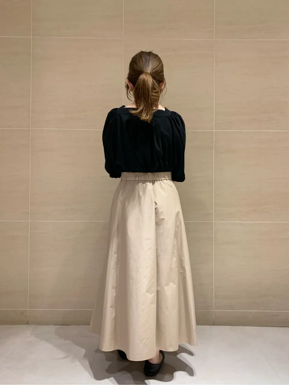 組曲 L 時本 コーディネート画像