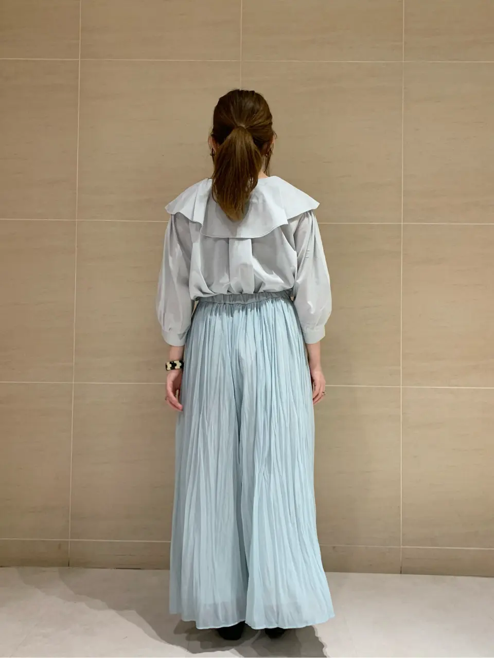 組曲 L 時本 コーディネート画像