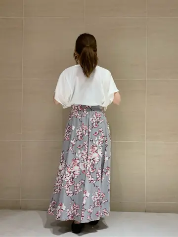 組曲 L 時本 コーディネート画像