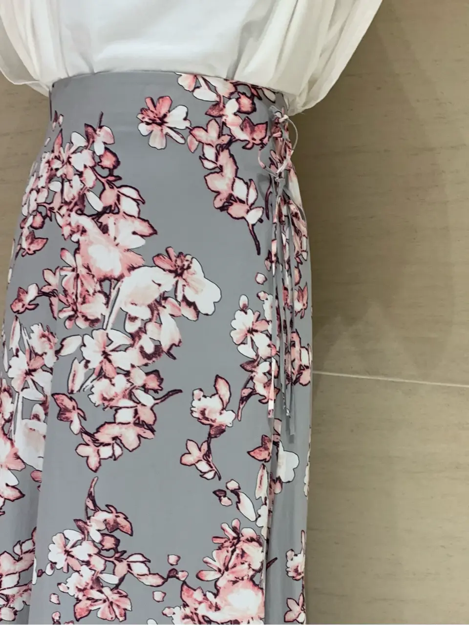 組曲 L 時本 コーディネート画像