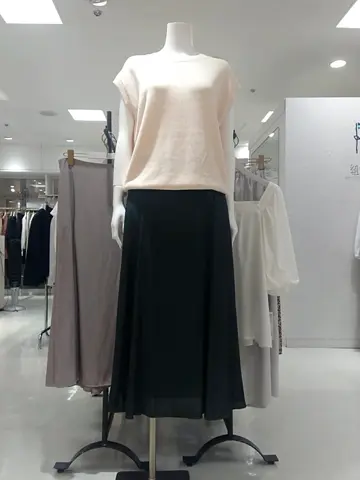 組曲 L 平良 コーディネート画像