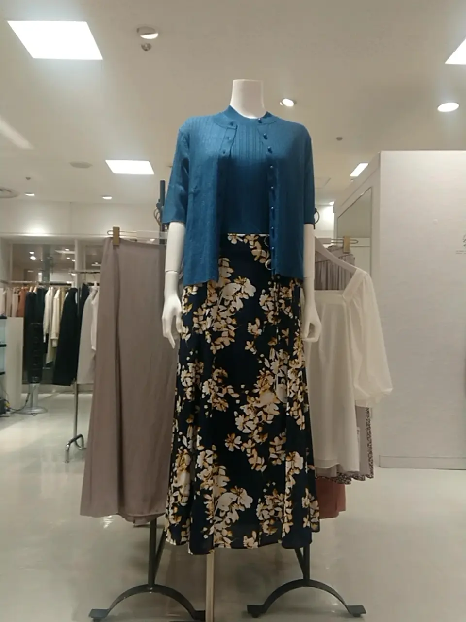  平良 コーディネート画像