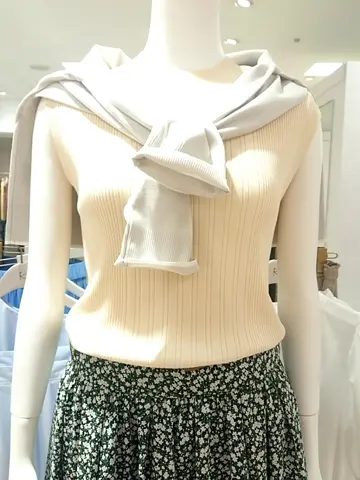 組曲 L 平良 コーディネート画像