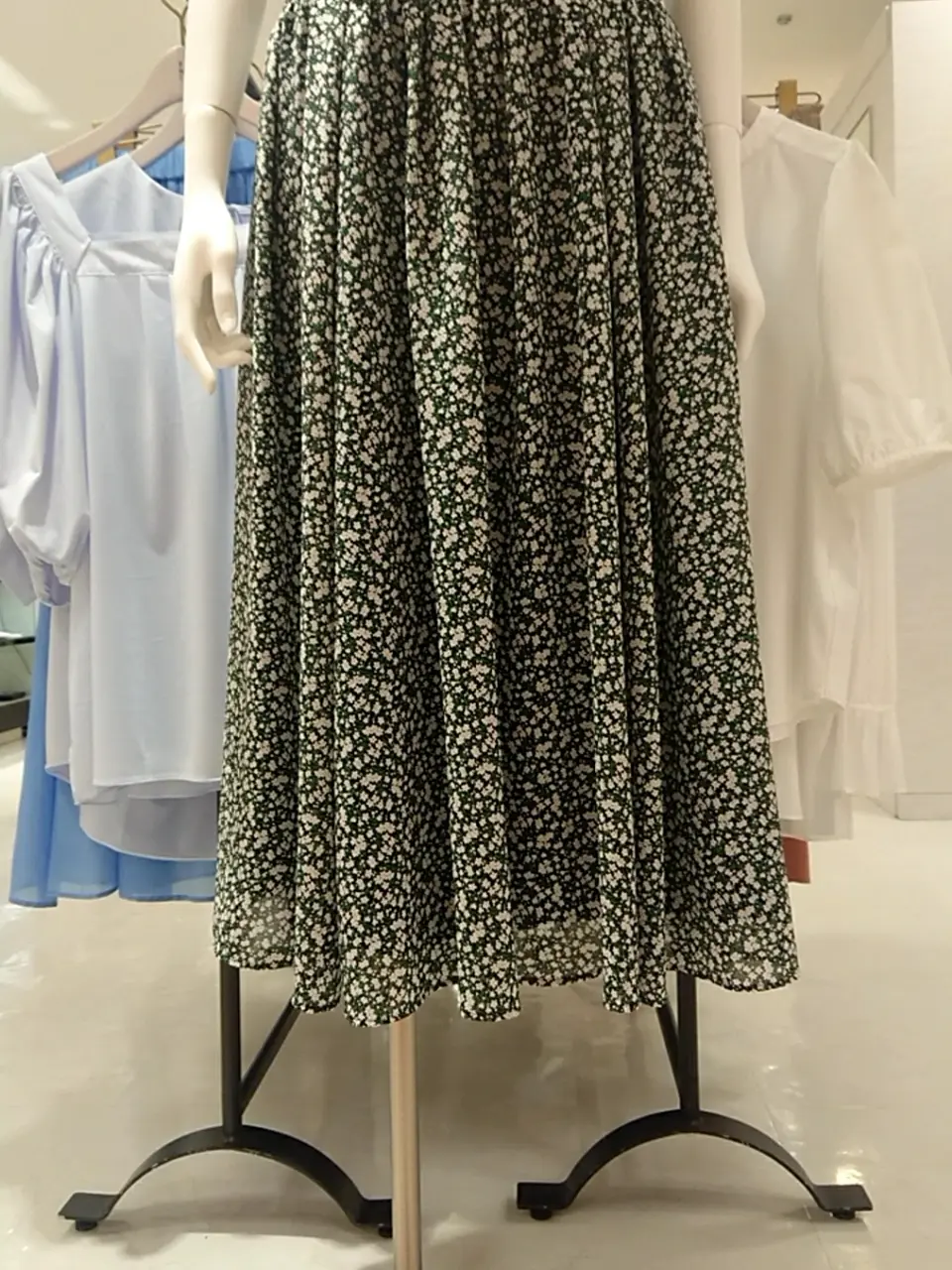 組曲 L 平良 コーディネート画像