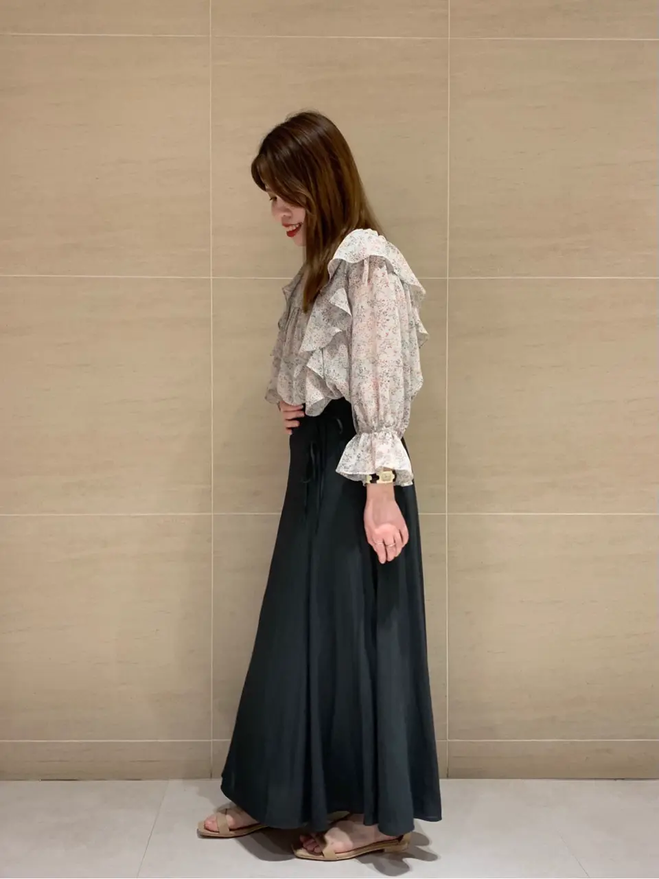 組曲 L 時本 コーディネート画像