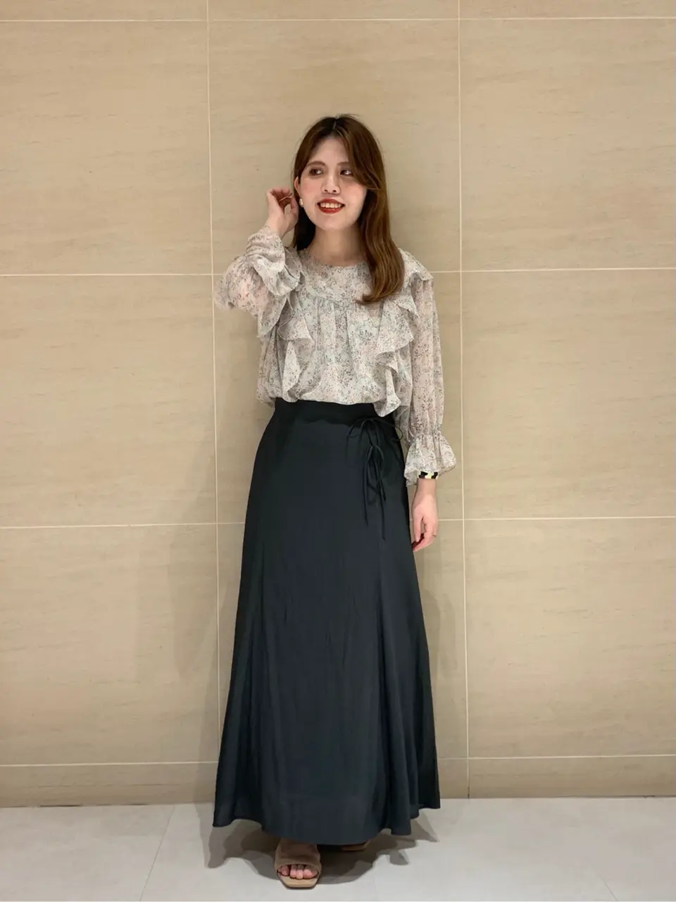 組曲 L 時本 コーディネート画像