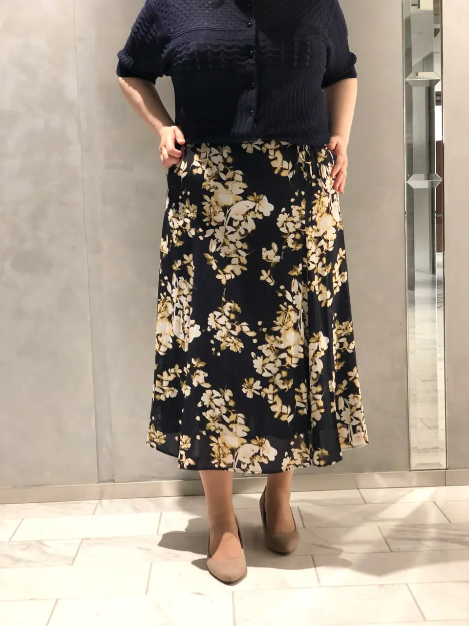 組曲 L 後藤 コーディネート画像