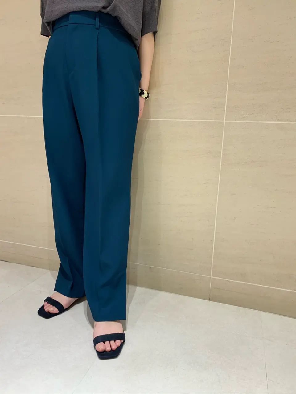 組曲 L 時本 コーディネート画像