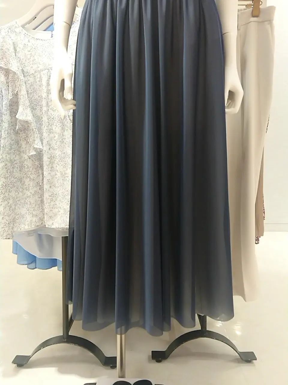 組曲 L 平良 コーディネート画像