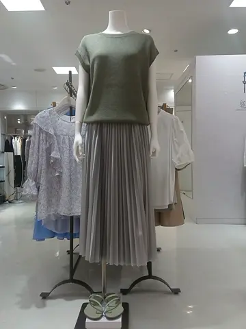 組曲 L 平良 コーディネート画像