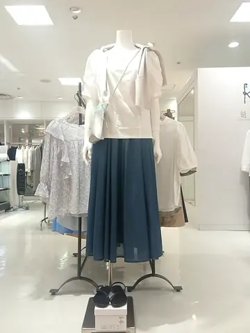 組曲 L 平良 コーディネート画像