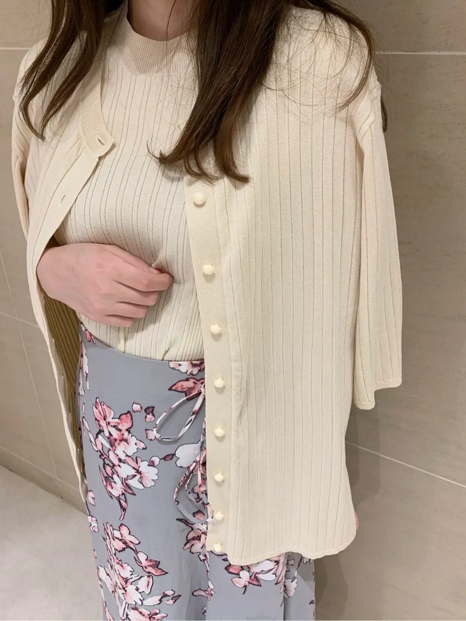 組曲 L 時本 コーディネート画像