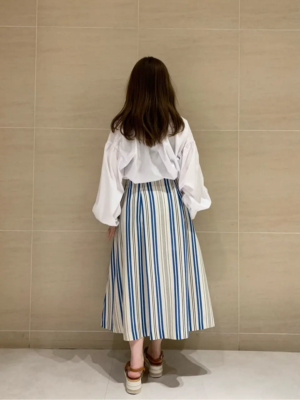 組曲 L 時本 コーディネート画像