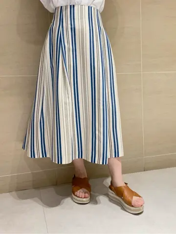 組曲 L 時本 コーディネート画像