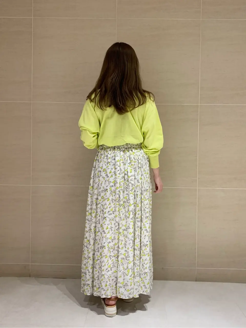 組曲 L 時本 コーディネート画像