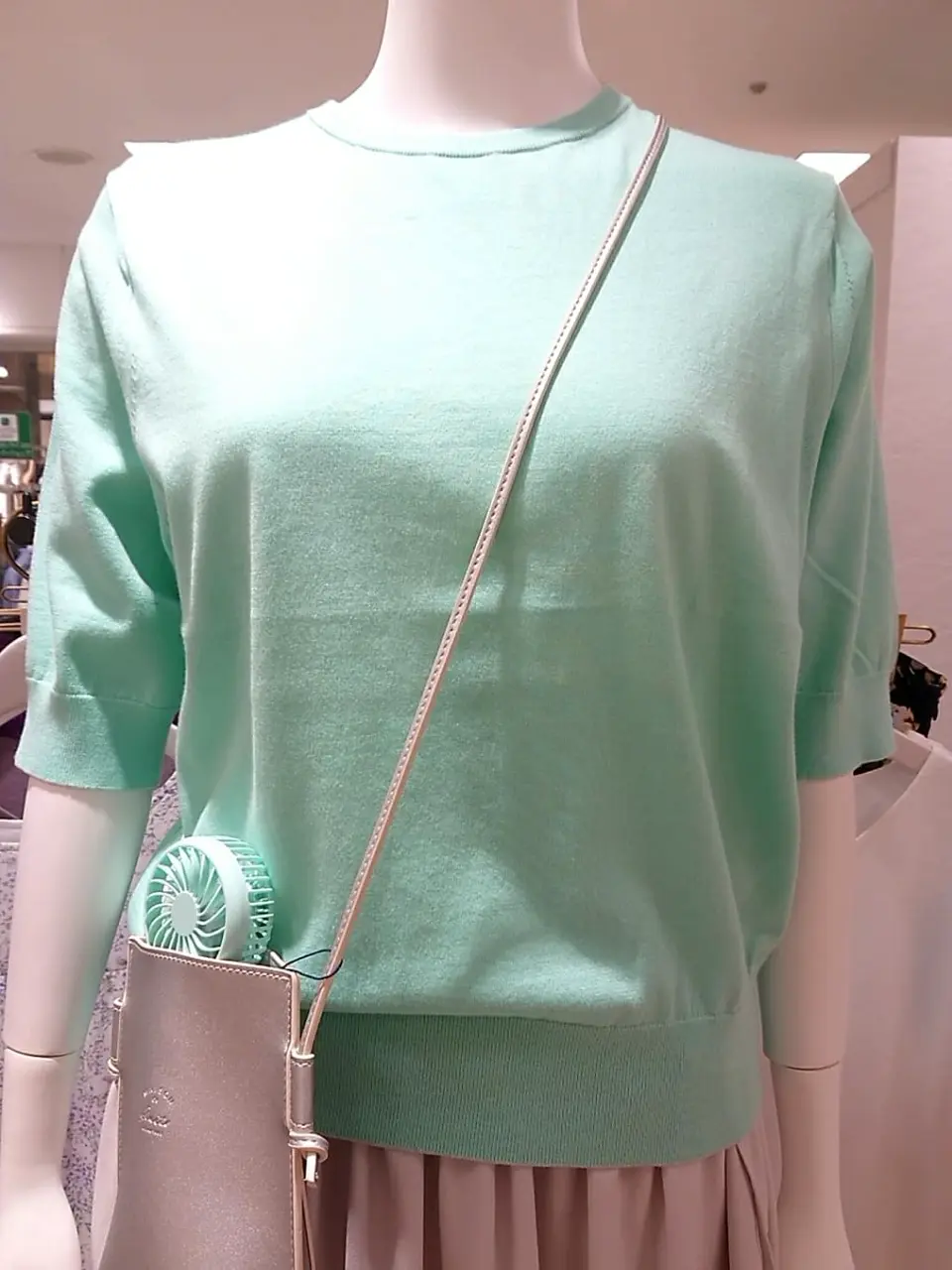 組曲 L 平良 コーディネート画像