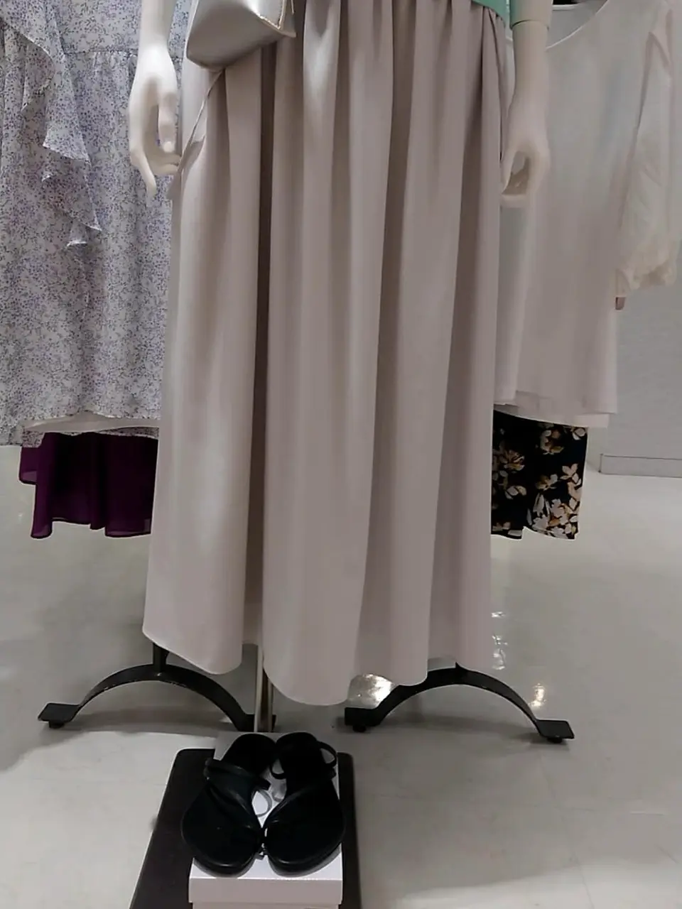 組曲 L 平良 コーディネート画像