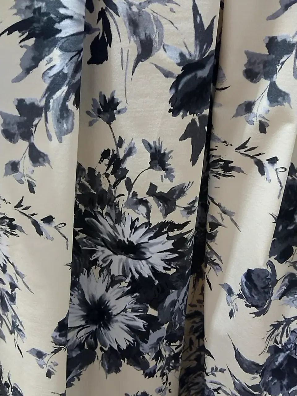 組曲 L 平良 コーディネート画像