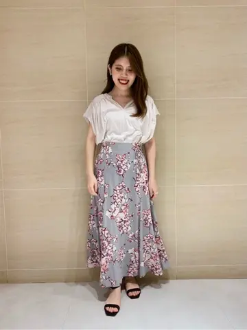 組曲 L 時本 コーディネート画像