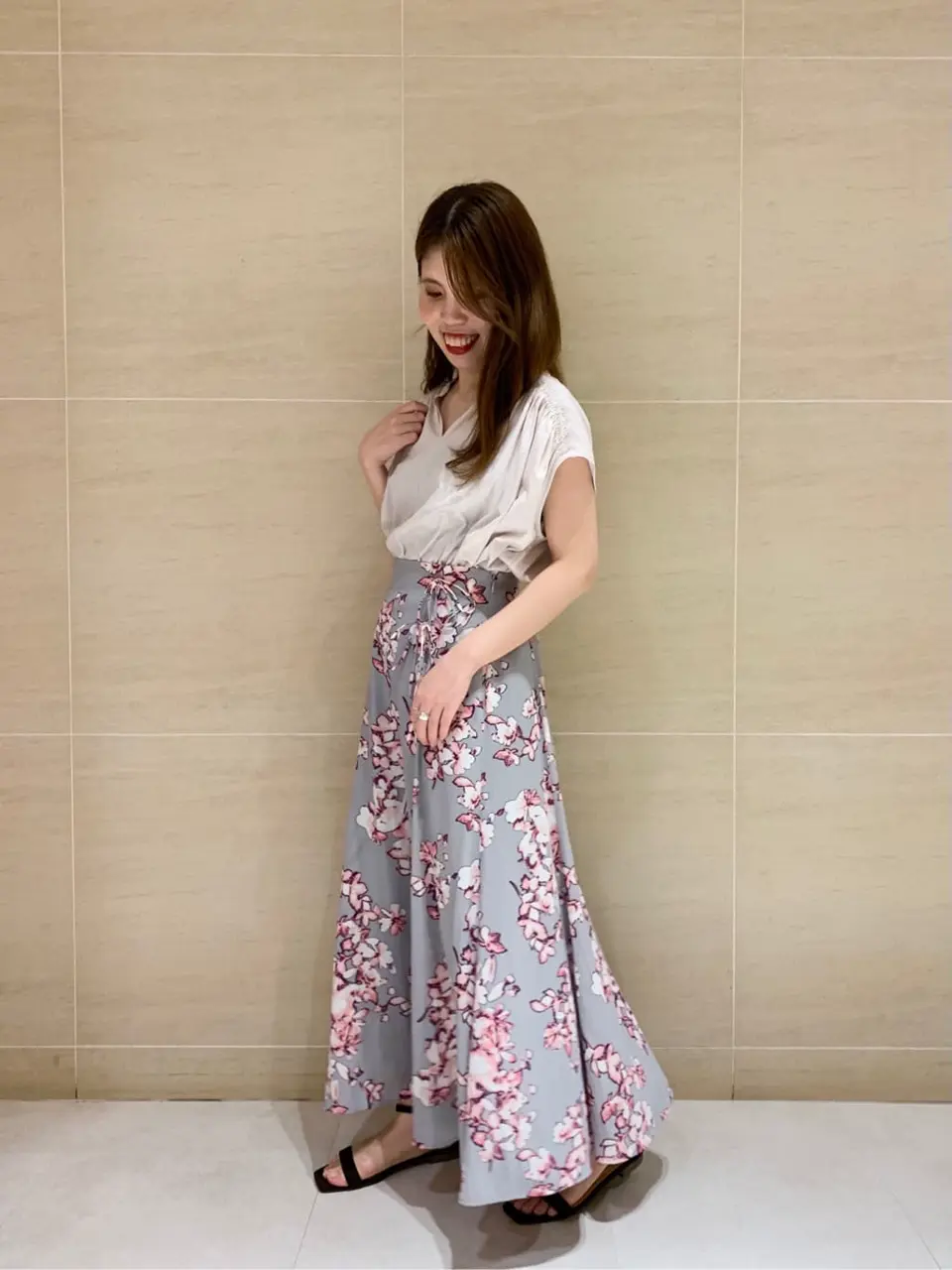 組曲 L 時本 コーディネート画像