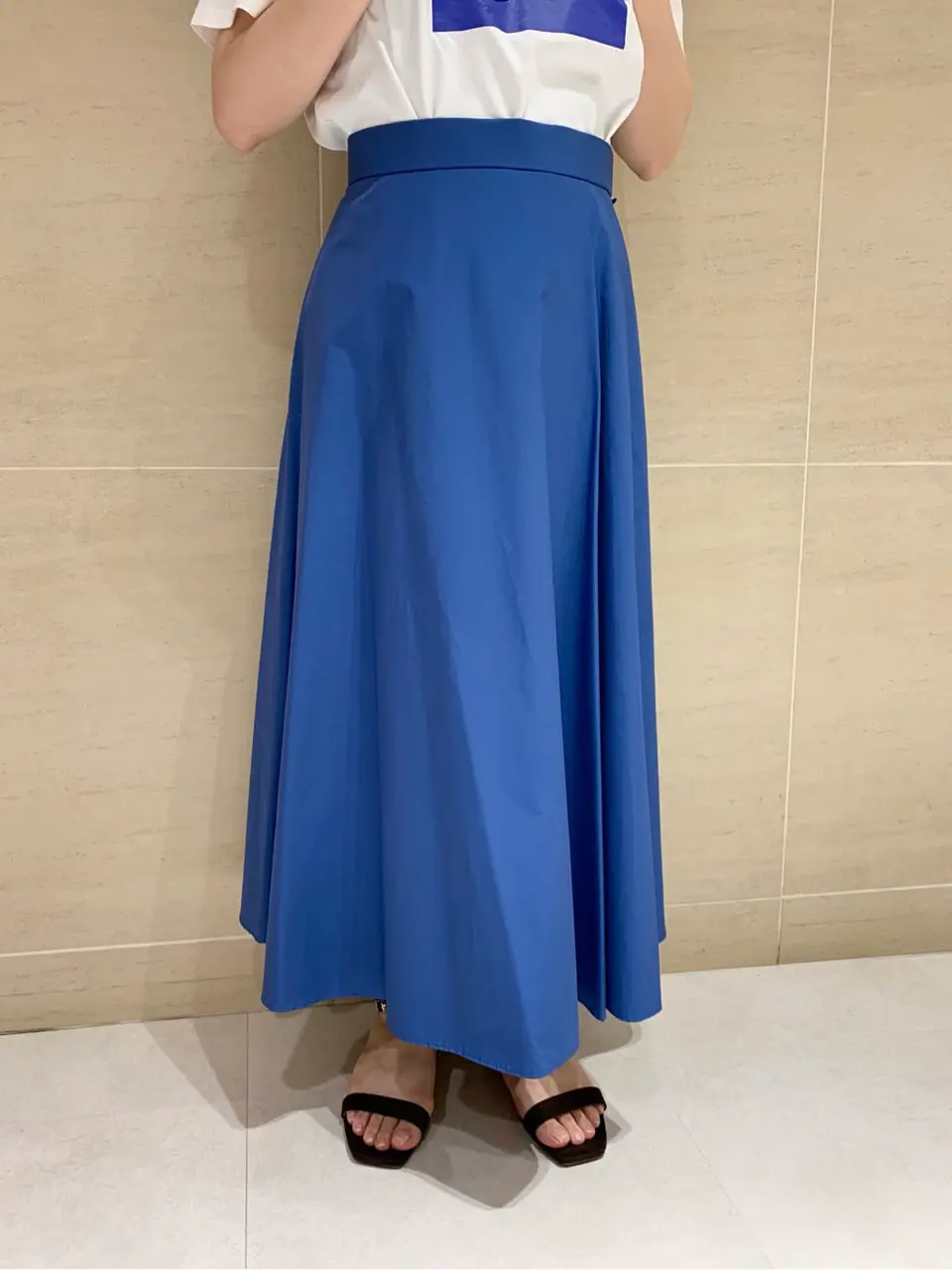 組曲 L 時本 コーディネート画像