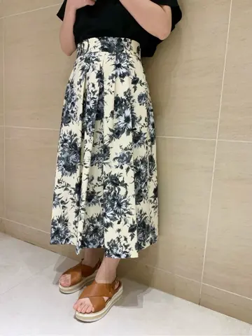 組曲 L 時本 コーディネート画像