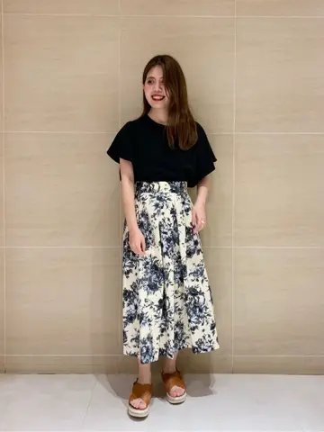 組曲 L 時本 コーディネート画像