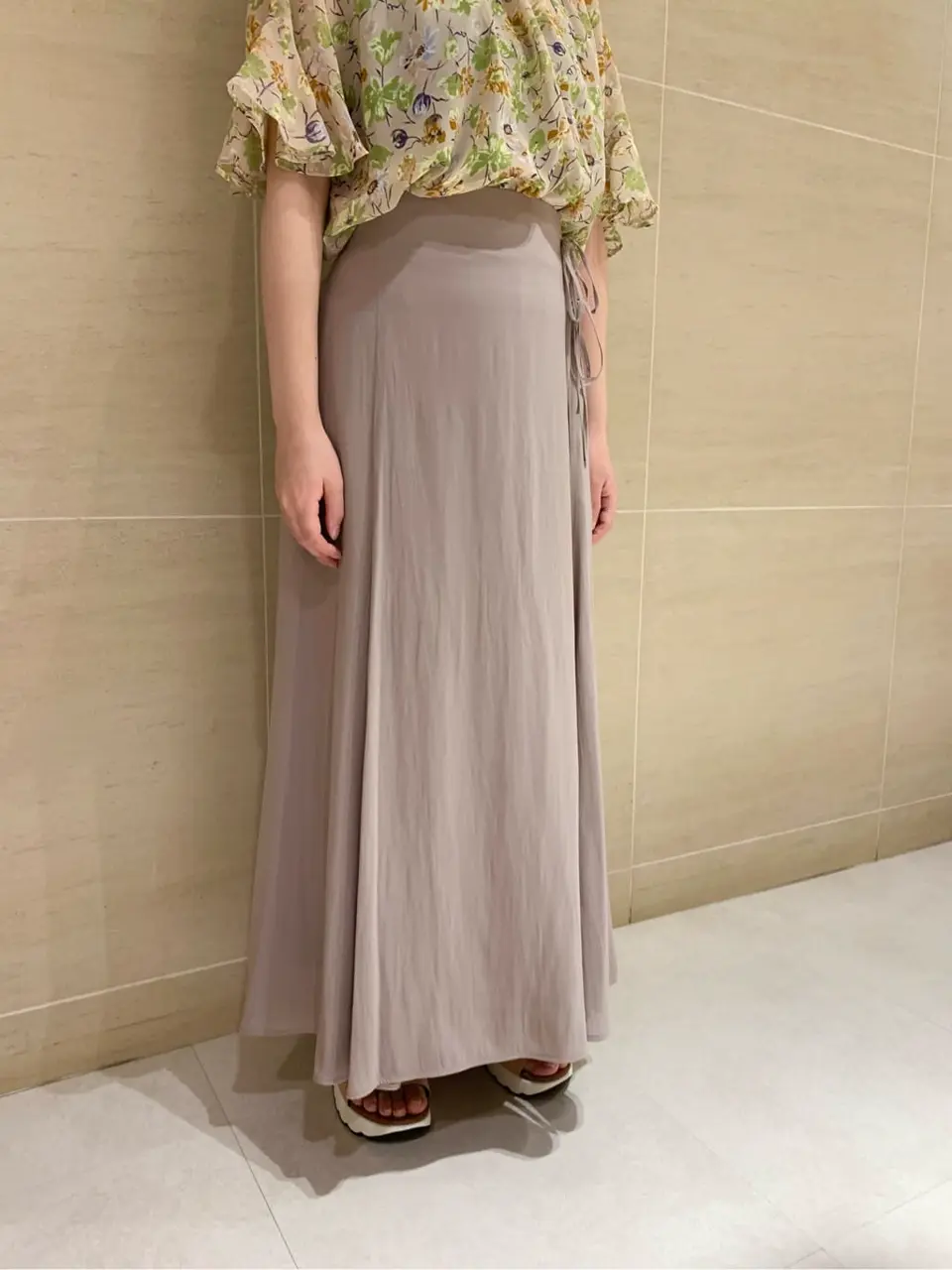 組曲 L 時本 コーディネート画像