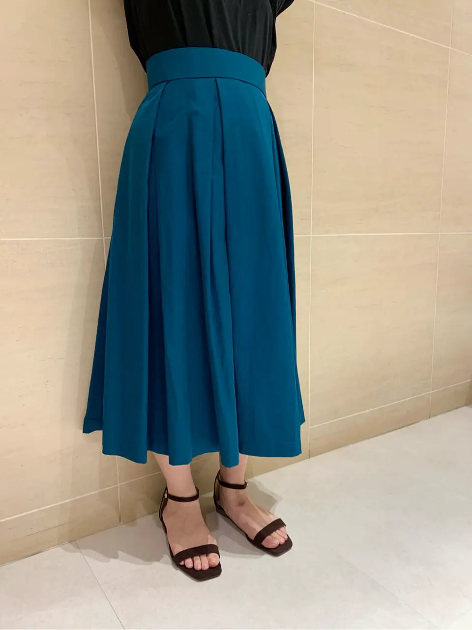 組曲 L 時本 コーディネート画像