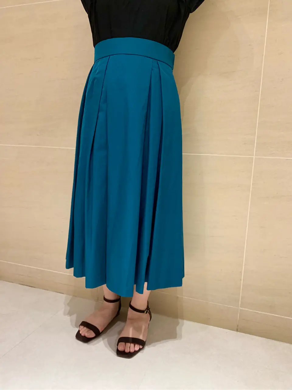 組曲 L 時本 コーディネート画像