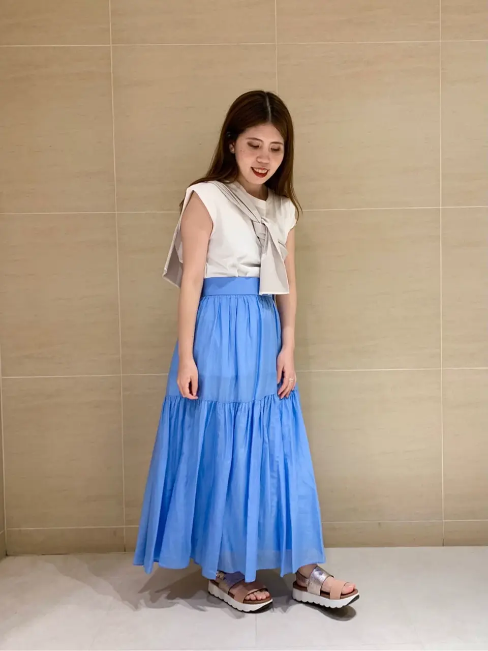 組曲 L 時本 コーディネート画像