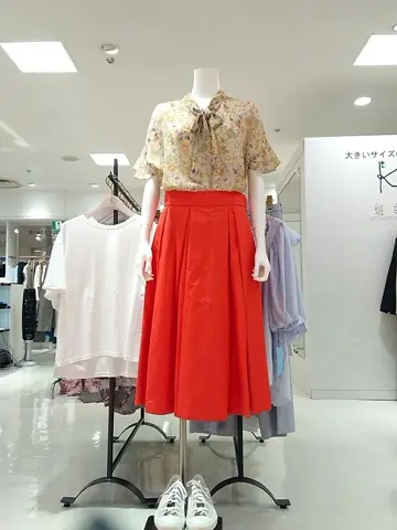 組曲 L 平良 コーディネート画像