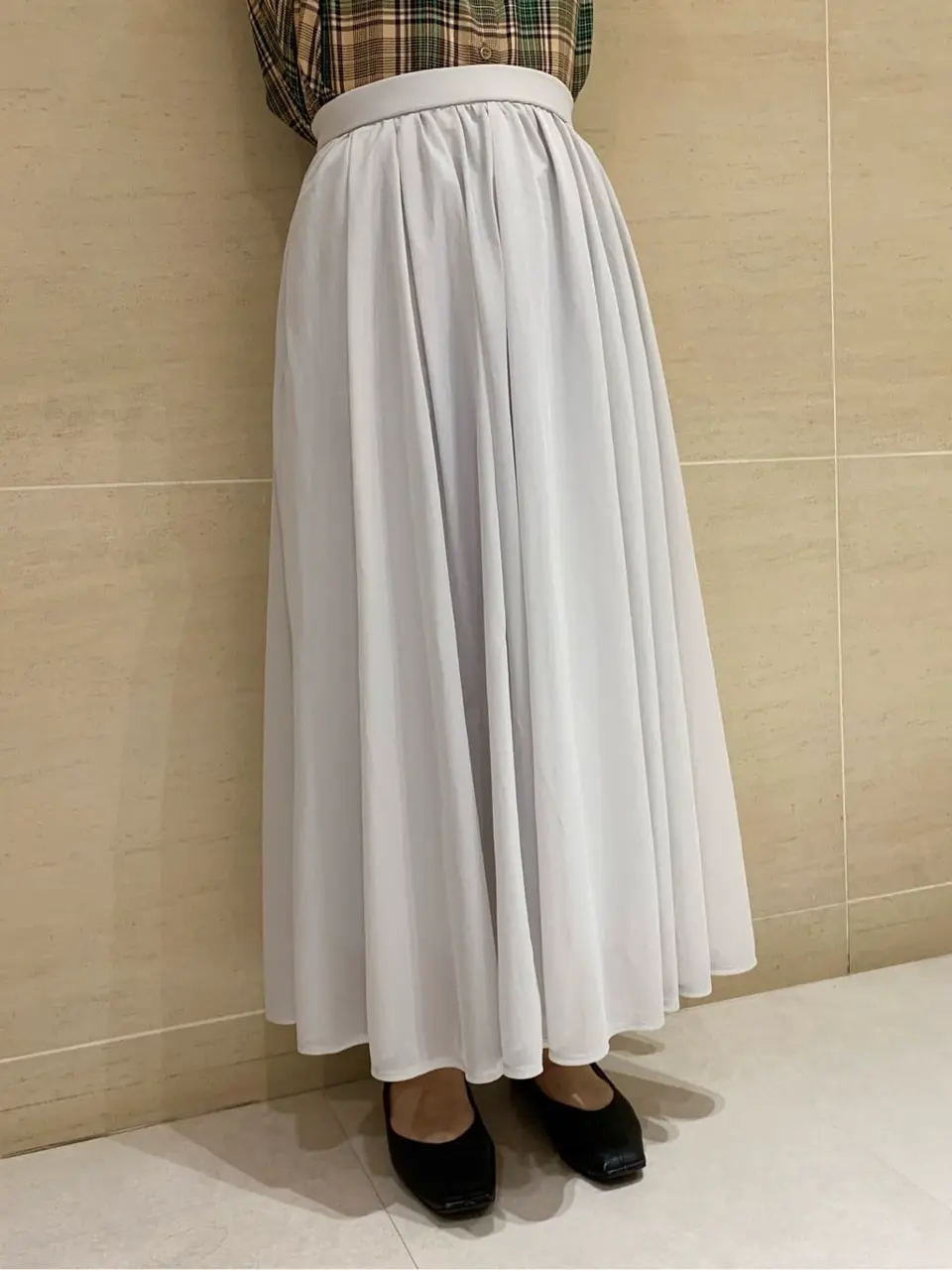 組曲 L 時本 コーディネート画像