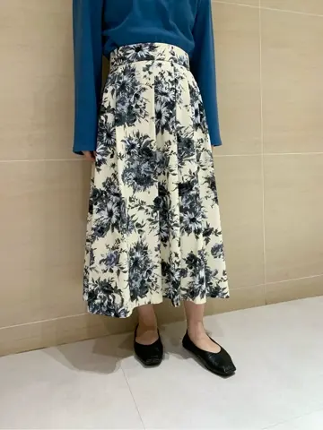 組曲 L 時本 コーディネート画像