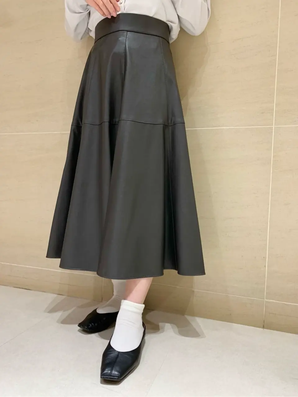 組曲 L 時本 コーディネート画像