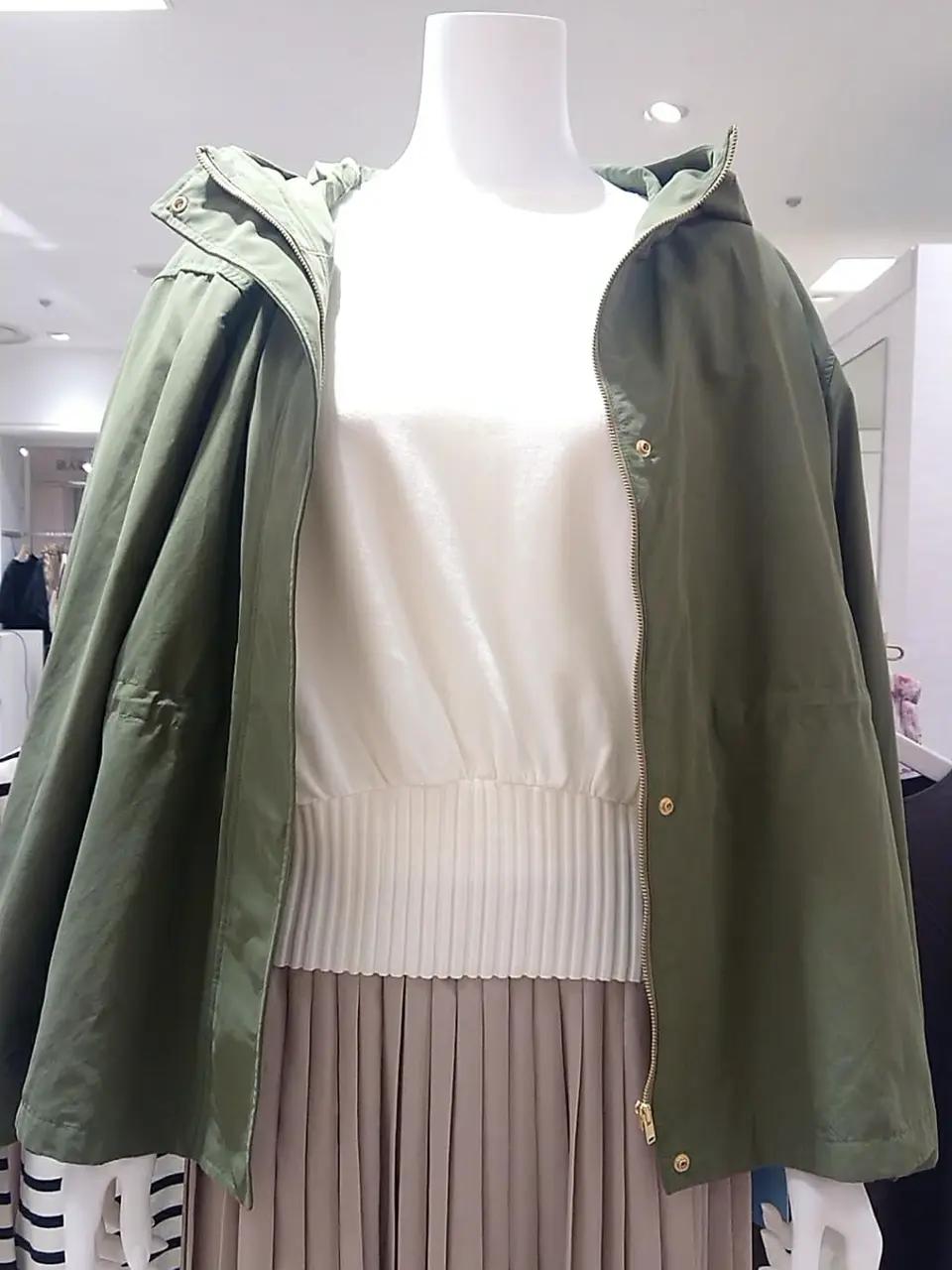 組曲 L 平良 コーディネート画像