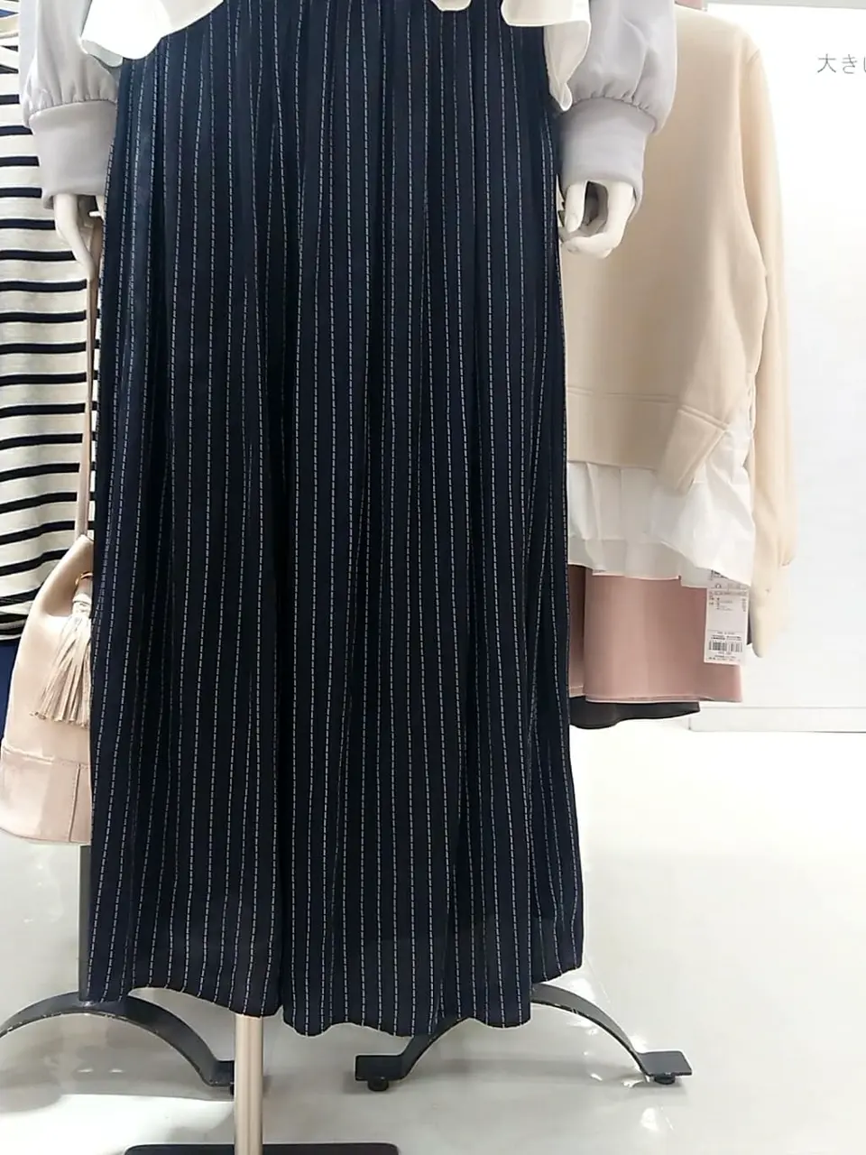 組曲 L 平良 コーディネート画像