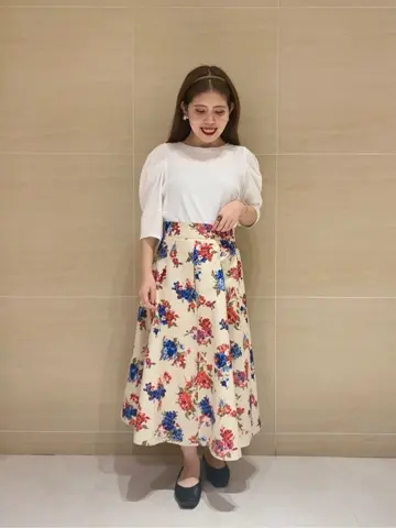 組曲 L 時本 コーディネート画像