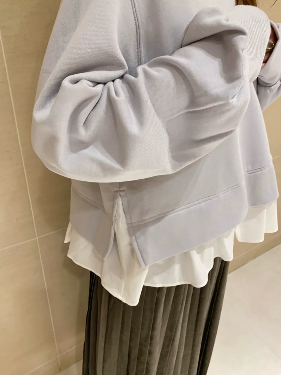 組曲 L 時本 コーディネート画像