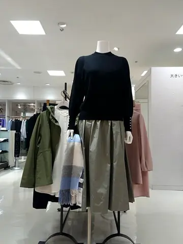 組曲 L 平良 コーディネート画像