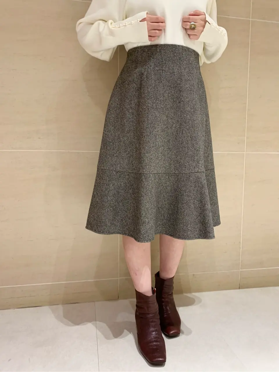 組曲 L 時本 コーディネート画像