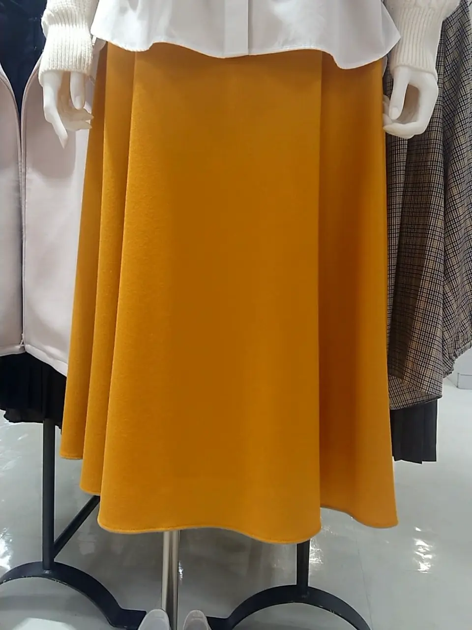 組曲 L 平良 コーディネート画像