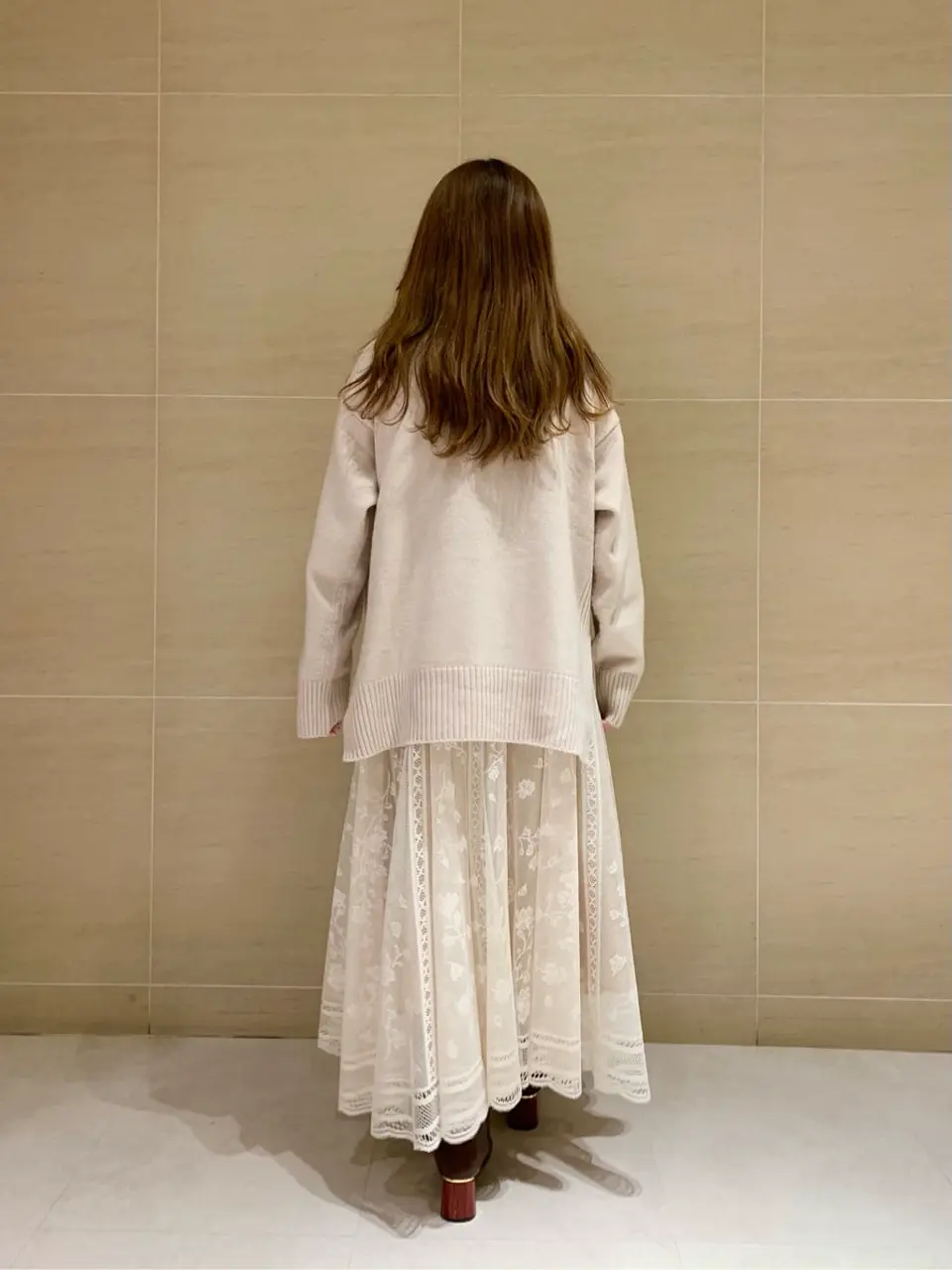 組曲 L 時本 コーディネート画像