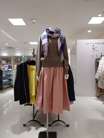 組曲 L 平良 コーディネート画像