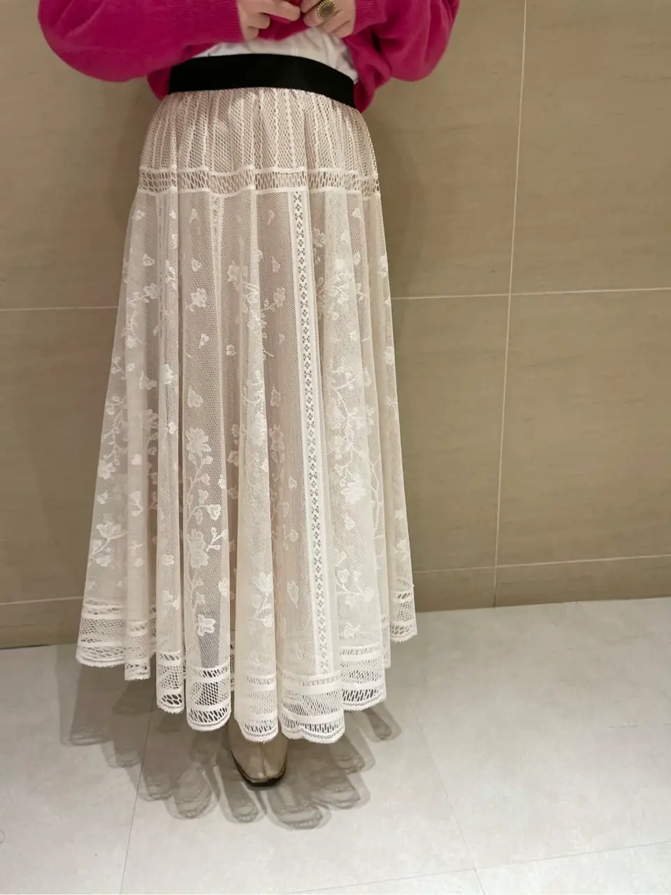 組曲 L 時本 コーディネート画像