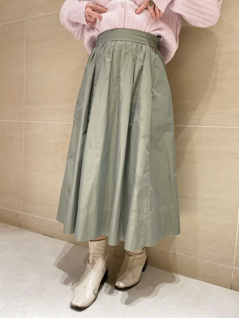 組曲 L 時本 コーディネート画像