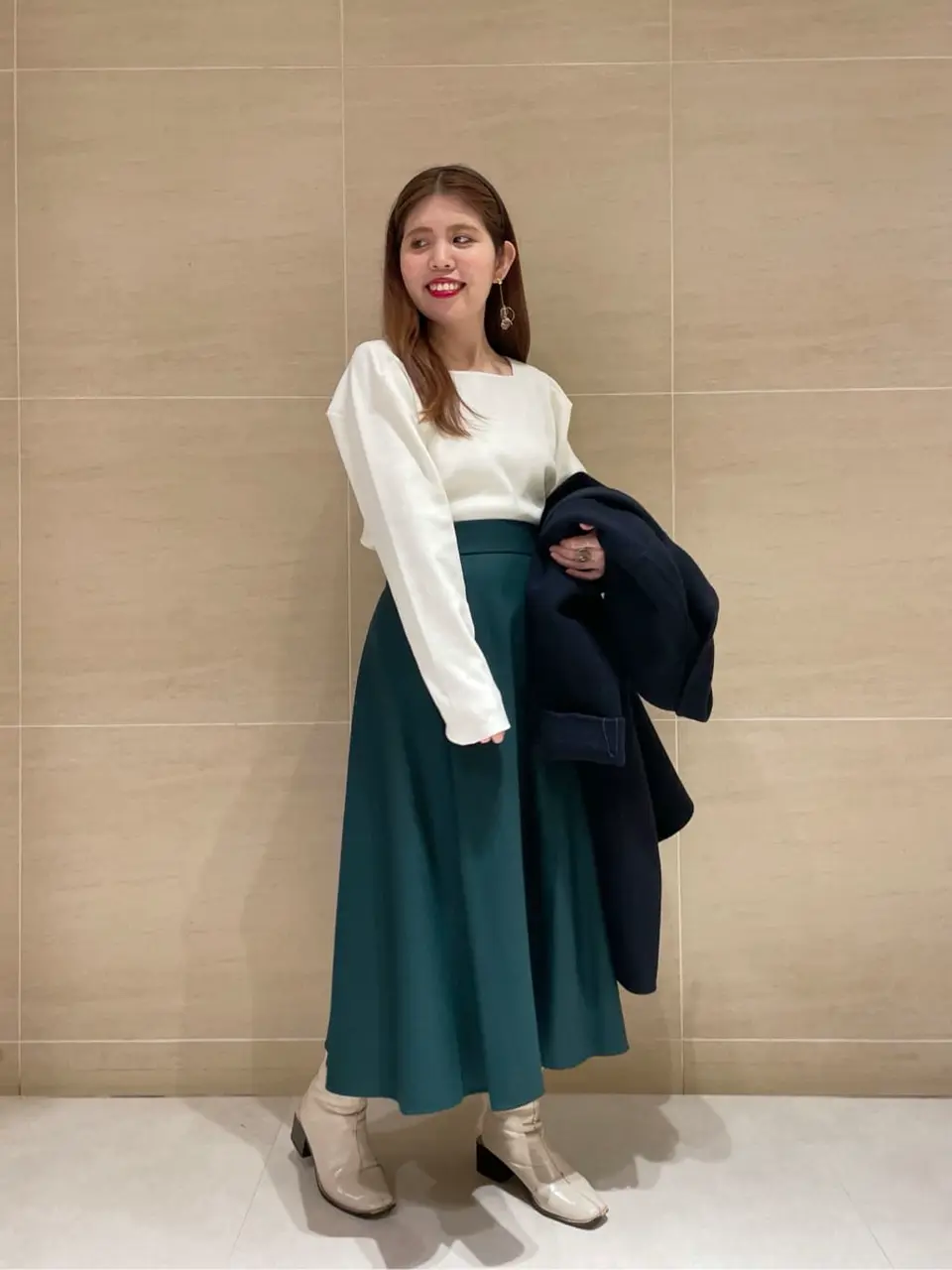 組曲 L 時本 コーディネート画像